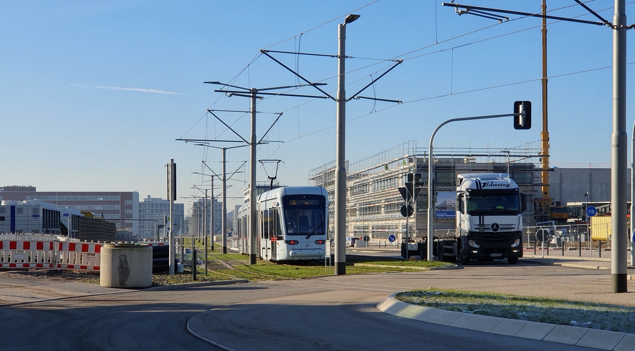 20230118131752shiftnmbcar.jpg